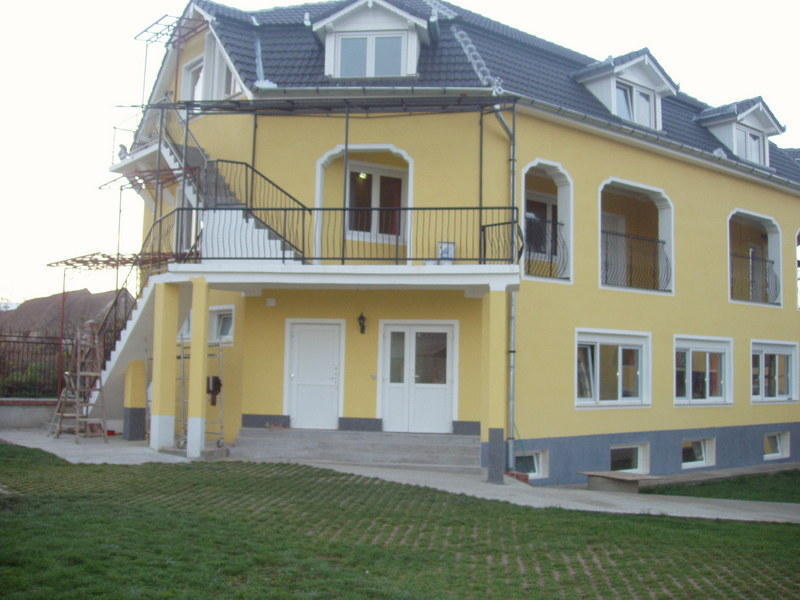 Pensiunea Poarta Oilor Girbova Exterior photo